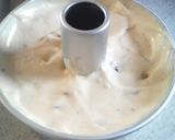 A picture of step 8 of Chiffon Cake with Chestnuts Simmered in Their Inner Skins.