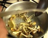 A picture of step 5 of Oyster Spaghetti.