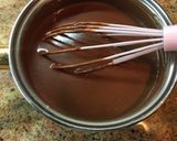 Foto del paso 4 de la receta: A la rica y clásica tarta de 3 chocolates