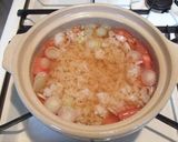 A picture of step 4 of For The Morning After! Light Tomato Porridge.