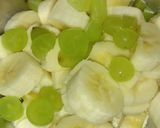 A picture of step 1 of Fruit Cream.