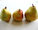 A picture of step 5 of Pear Compote Made with White Wine.