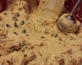 A picture of step 2 of Chocolate chip caramel cookies.
