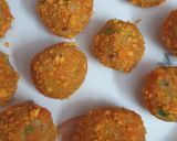 A picture of step 4 of Kurkure chutney bombs.