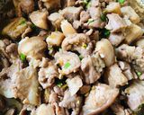 Hình bước làm 5 của món Thịt kho mắm ruốc