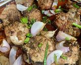 A picture of step 5 of Foil packed chicken in Soya sauce.