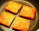 A picture of step 2 of Isobe-yaki Fried Satuma-age with Nori Seaweed.