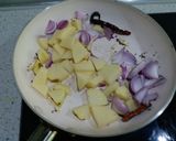 A picture of step 6 of Bhindi aloo ki dry sabzi.