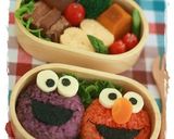 A picture of step 8 of Elmo and Cookie Monster Charaben.