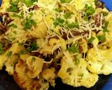 A picture of step 5 of Roasted Cauliflower with Kalamata & Artichoke Vinaigrette.