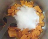 A picture of step 2 of Authentic Persimmon Jam in a Pressure Cooker.