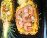 Foto del paso 11 de la receta: Cóctel de marisco en piña