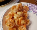 A picture of step 3 of Shrimp Linguine.