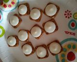 A picture of step 2 of Flower Pretzel Bites.