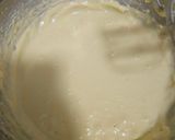 Foto langkah ke 3 dari resep Burnt basque cheesecake.