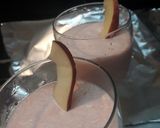 A picture of step 3 of Apple Papaya Smoothie.