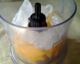 A picture of step 2 of Icy layered drink.