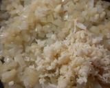 Gombás csirkepaprikás recept fázis 2 fotója