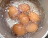Foto langkah ke 1 dari resep Semur Khas Betawi (Telor dan Tahu).