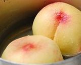 A picture of step 1 of Peach Compote and Jelly.