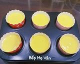 Hình bước làm 4 của món Bánh bông lan cupcake kem tươi