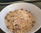 Foto del paso 1 de la receta: Galletas de muesli sin huevo ni azúcar