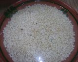 A picture of step 2 of Mash ki tarkay wali daal.