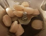 Une image de l'étape 2 de Noix de Saint-Jacques ciboulette et ail des ours au Cook Expert.