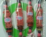 A picture of step 2 of Doc Mcstuffins Themed Candy Kabobs.