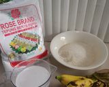 Foto langkah ke 1 dari resep Amparan Tatak Pisang Khas Banjar.