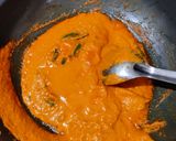 A picture of step 5 of Makhani macaroni.