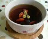 A picture of step 5 of Healthy Tea Drink ~ Chrysanthemum, Goji Berry, and Winter Melon Tea.
