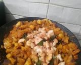 वांगे, बटाटा, कोलंबी तवा भाजी (vanga batata kolambi tawa bhaji recipe in marathi) रेसिपी स्टेप 3 फोटो