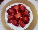 Foto langkah ke 5 dari resep Strawberry shortcake.