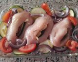 Foto del paso 2 de la receta: Pechuga de pollo rellena con zapallo italiano y almendras