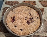Foto del paso 8 de la receta: Torta de frutos rojos con crumble de coco