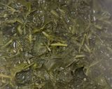A picture of step 1 of Sarson ka saag.