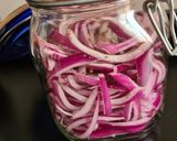 Foto del paso 2 de la receta: Cebollas encurtidas