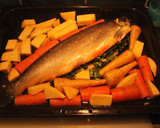 Foto del paso 7 de la receta: Röding (trucha salmonada),con hortalizas tostadas y cus-cús