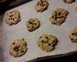Foto del paso 3 de la receta: Galleta de avena con chispas de chocolate
