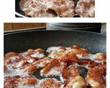A picture of step 1 of Black bean and bacon spaghetti.
