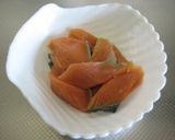 A picture of step 1 of Salmon and Potato Simmered in Yogurt.