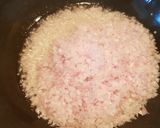 A picture of step 1 of Mushroom Curry.