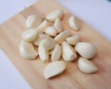 Foto langkah ke 1 dari resep Garlic Oil | Minyak Bawang.