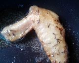A picture of step 2 of Buttered Chicken Wings with Fresh Thyme.