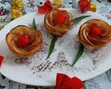 A picture of step 13 of Apple rose pastry.