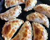 Foto del paso 10 de la receta: Empanadas de bondiola mechada 😋