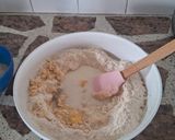 Foto del paso 2 de la receta: Pancitos dulces con frutas glaseadas y pasas de uva con ciruelas pasas