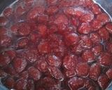 A picture of step 4 of Easy Strawberry Jam.