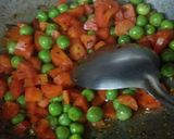 A picture of step 3 of Gajar Matar ki Sabji in Puffed Rice.